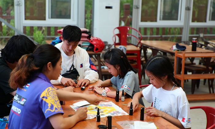 北京航海帆船夏令营帮助儿童